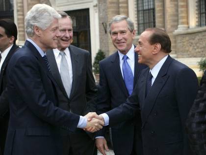 Bush, il ricordo di Berlusconi: "Un amico vero e leale"