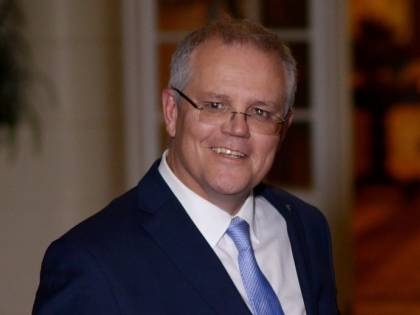 Australia, giornalista "espulsa" dal parlamento: "Abito troppo corto"