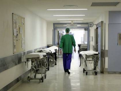 Lecco, denuncia in ospedale: "Mia madre, 93 anni, lasciata in attesa per 13 ore"