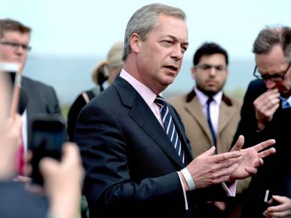 Gb, Nigel Farage lascia l'Ukip: "Il partito è troppo islamofobo"