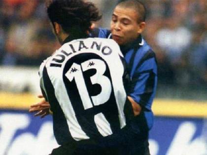 Juventus-Inter, Ceccarini: ''Fallo Iuliano su Ronaldo? Rigore neanche col Var''