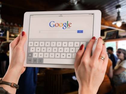 Congresso Usa contro Google: "Nasconde notizie favorevoli a Trump"