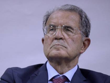 Prodi crede ancora all’Europa e difende immigrazione e Global Compact