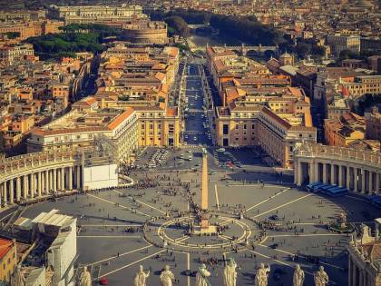 Scandalo Vaticano, ora arrivano le carte da Lugano