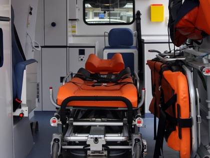Gela, anziana muore su ambulanza bloccata tra la neve