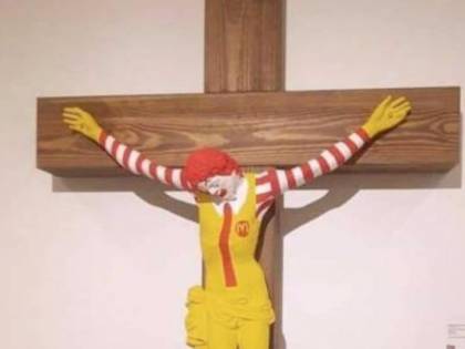 Gesù come McDonald: proteste in Israele per l'opera blasfema