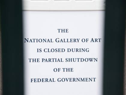 Mentre negli Usa c’è lo shutdown, i dem vanno al mare a Porto Rico