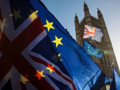 Brexit, Johnson annuncia nuove regole per studenti stranieri