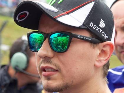 Jorge Lorenzo, possibile rottura dello scafoide