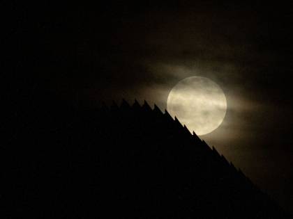 Super Luna Rossa, le immagini dell'eclissi da tutto il mondo