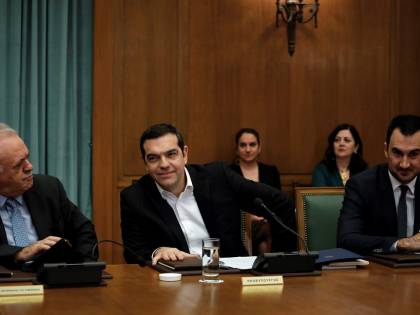 Grecia, Syriza sconfitta e Tsipras annuncia voto anticipato
