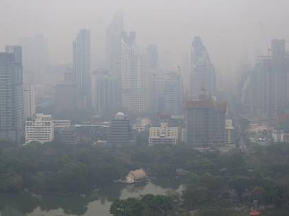 Bangkok, smog raggiunge livelli record: chiuse oltre 400 scuole