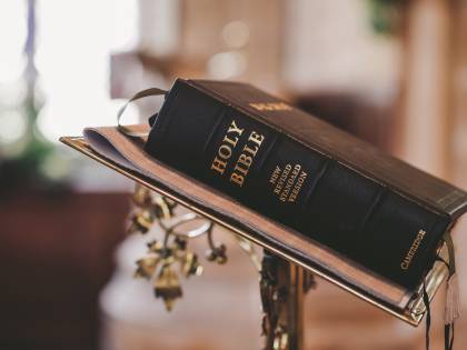 Esperti trovano un codice nella Bibbia: avrebbe predetto una profezia