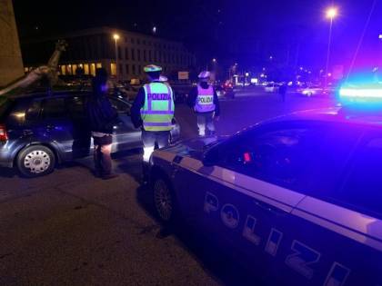 Torino, preso passeur magrebino: 7 clandestini diretti in Francia