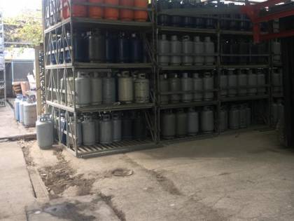 Sequestrate 2.800 bombole di gas fuori legge