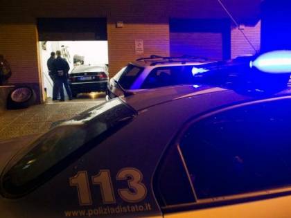Dubbi sul suicidio di una 18enne: si indaga su tre amiche