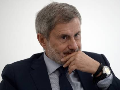Condanna bis a sei anni per Alemanno. L'ex sindaco di Roma rischia il carcere