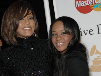 Whitney Houston e sua figlia Bobbi Kristina Brown assassinate?