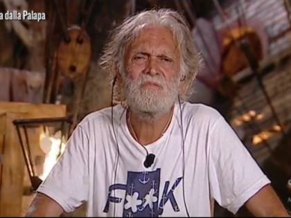 Riccardo Fogli: “L'Isola? Quello che mi hanno fatto è insopportabile”