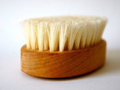 Dry Brushing: che cos’è e perché fa bene alla pelle