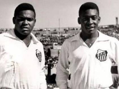 Calcio brasiliano in lutto, è morto Coutinho: il compagno preferito di Pelè