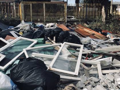 Viaggio nelle aree industriali di Caserta, abbandonate nel degrado