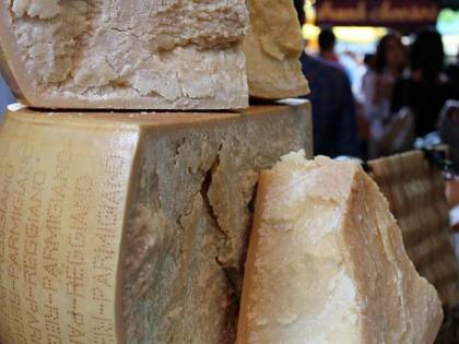 Scattano dazi Usa al 25%: colpiti formaggi e prosciutti made in Italy