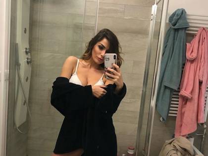Alessia Macari, bomba sexy su Instagram: follower in delirio