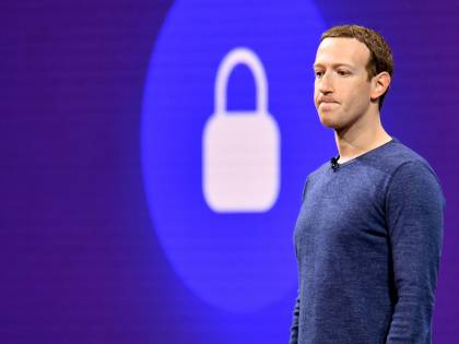Sciopero virtuale dei dipendenti Facebook. "Non facciamo nulla contro i post di Donald"