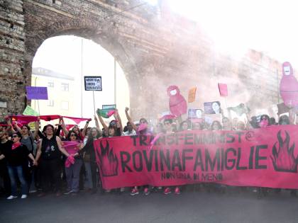 Le finte paladine del pensiero unico
