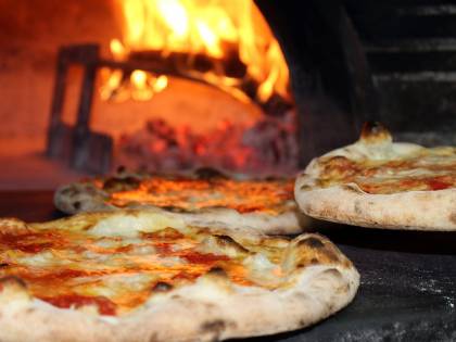 Bologna, ragazzo di 13 anni muore in pizzeria per un malore