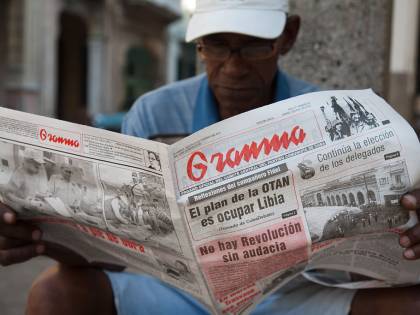 Crisi economica a Cuba, il governo riduce le pagine dei giornali