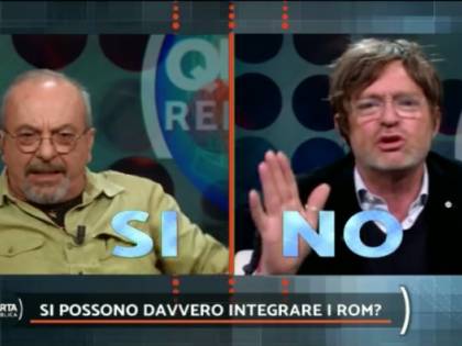 Facci vs Vauro sui rom: "Non si possono integrare", "Sei un cretino!"