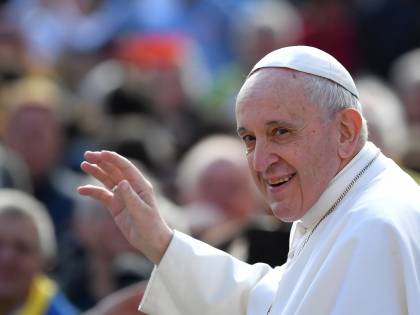 "Come liberare la Chiesa da un Papa che cade in eresia?". Bergoglio ancora sotto attacco