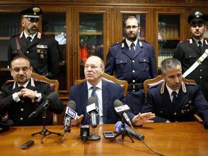 Vuota e sola, la provincia del "Bar dello Sport" ha sostituito il mondo antico con la violenza