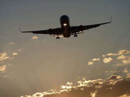 Berlino, partono i charter per rispedire i migranti in Italia