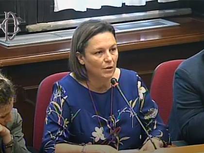 Frase choc della deputata 5S: "Ebrei fortunati a esser uccisi"