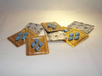 In pensione con un secondo lavoro: vendeva Viagra sul web