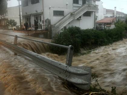 Allerta maltempo in Emilia Romagna: esondato il fiume Savio
