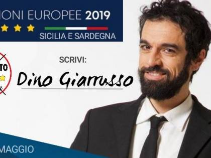 La trasparenza grillina finisce in nudismo