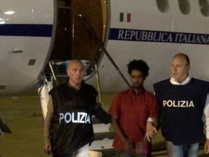 Migranti, processo al "generale". E i pm vengono minacciati di morte