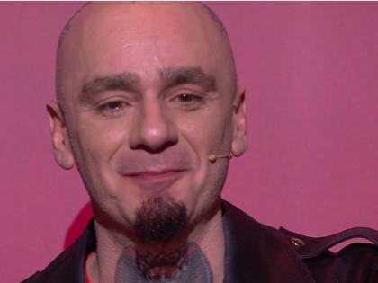 J-Ax difende Sfera Ebbasta: "Incolpare la trap per la tragedia di Corinaldo è vergognoso"