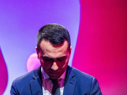 Il ministro Alice nel Paese che affonda