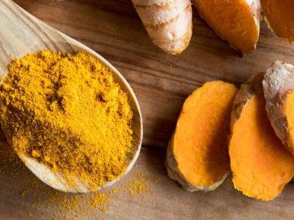 Ritirati integratori a base di curcuma: 15 casi di epatite in Italia