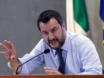 La sfida di Salvini alla Ue: "Ora i vincoli vanno rivisti"