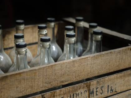 Maxi operazione Ue su contrabbando di alcol, evasi 80milioni
