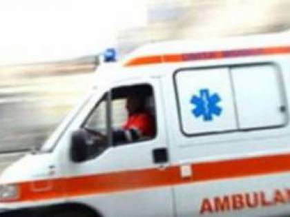 Trani, 16enne cade da un muretto durante festa pirotecnica. È grave