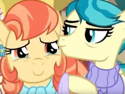 Adesso anche in My Little Pony c'è una coppia omo