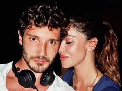 Belen Rodriguez stuzzica i fan: "Stefano? Sa fare tutto!"