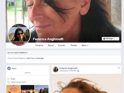 Uno degli arrestati per inchiesta su torture a bambini inneggiava a Carola Rackete